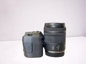 Camera Canon R With Rf Les 24-105mm Silver Brand New