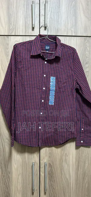 Gap Men Shirt