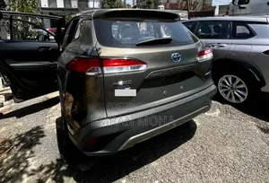 New Toyota Corolla Cross Hybrid 2024 Gray