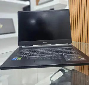 New Laptop MSI 16GB Intel Core i7 SSD 512GB