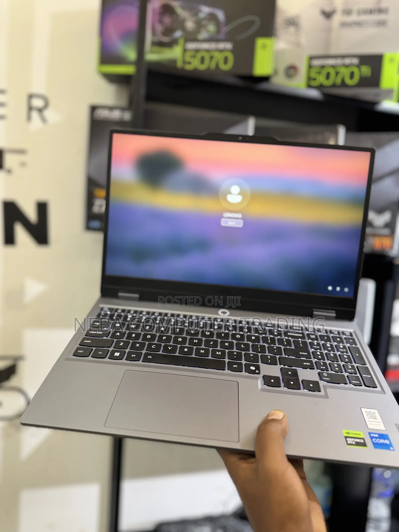 New Laptop Lenovo LOQ 15AHP10 16GB Intel Core i5 SSD 512GB