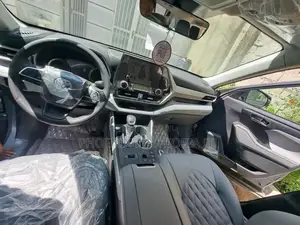 New Toyota Highlander 2023 Blue