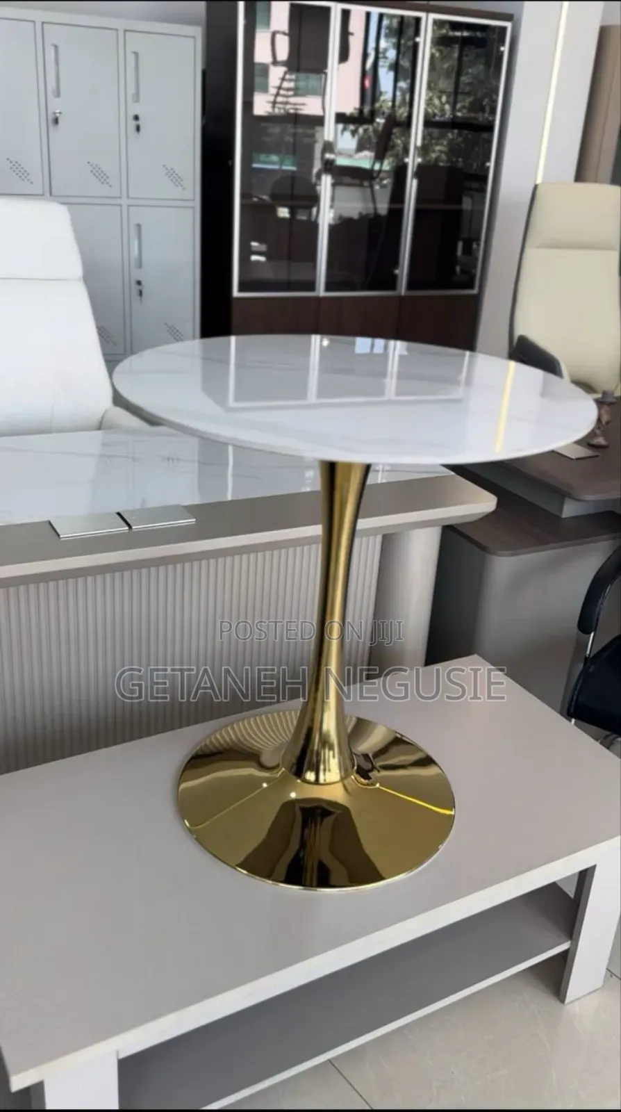 Cafe And Restaurant Chair And Tabe