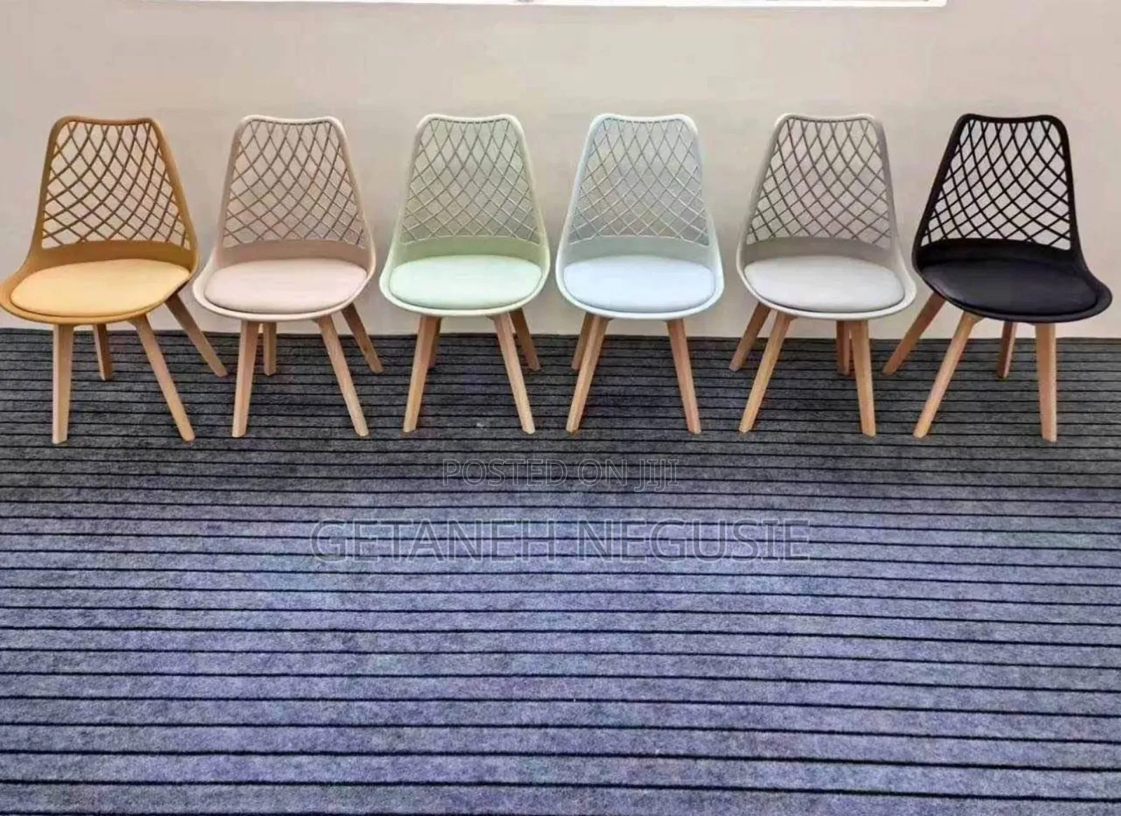 Cafe And Restaurant Chair And Tabe