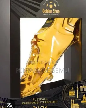 Golden Shoe Whiskey Botel