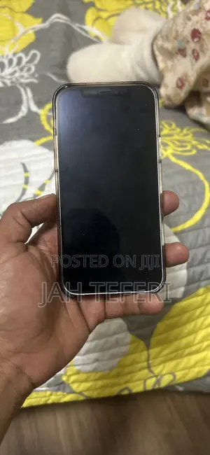 Apple iPhone 12 64 GB White