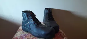 Heckel Safety Footwear