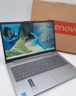 New Laptop Lenovo Ideapad 3 16GB Intel Core i5 SSD 512GB