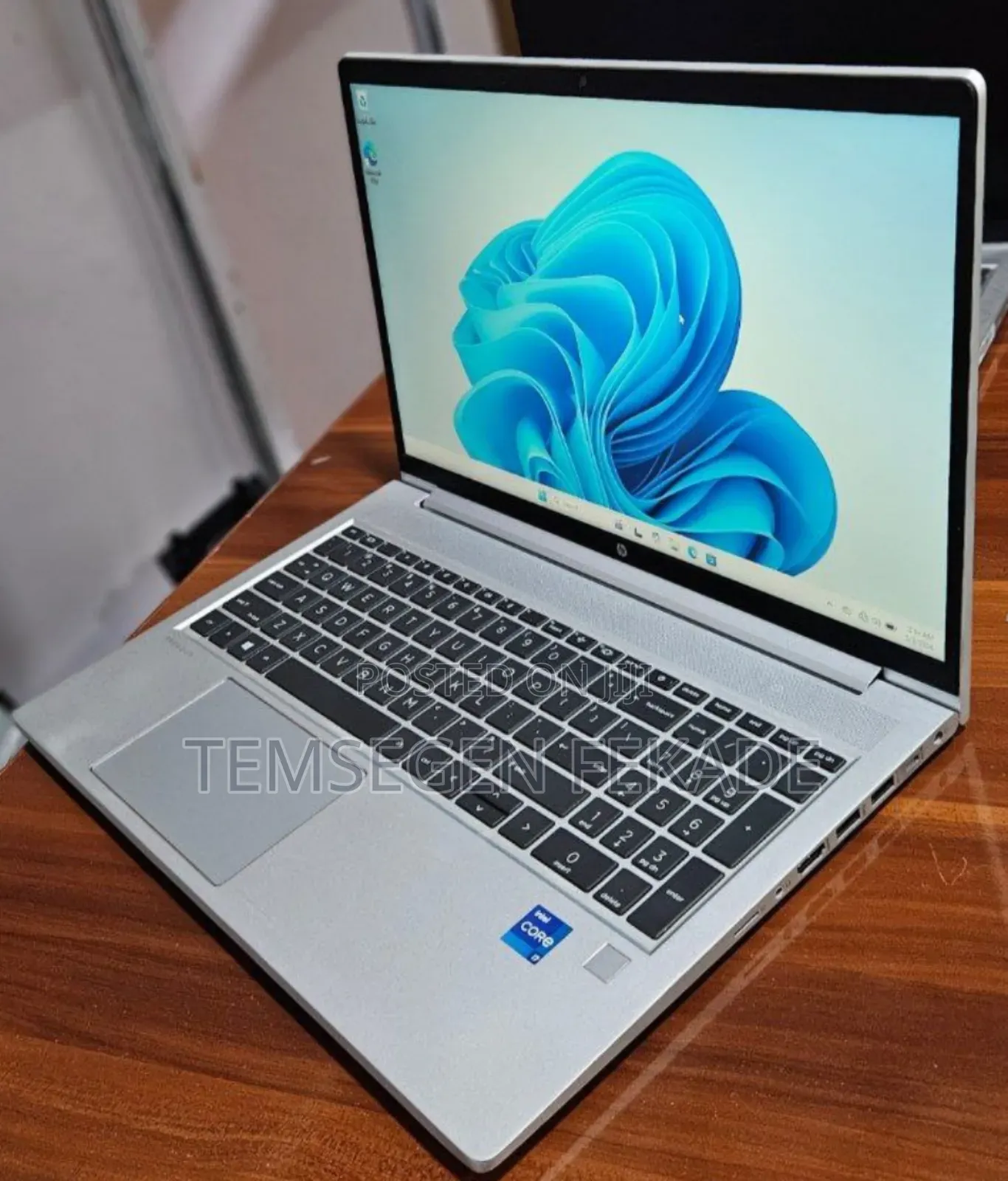 New Laptop HP EliteBook 850 G8 16GB Intel Core i7 SSD 256GB