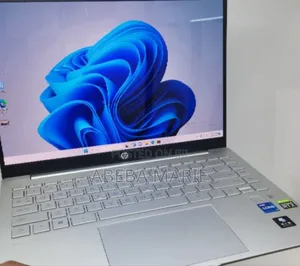New Laptop HP Pavilion 14 16GB Intel Core i7 SSD 512GB