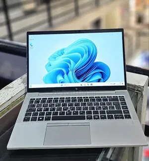 New Laptop HP EliteBook 840 G8 16GB Intel Core i5 SSD 512GB