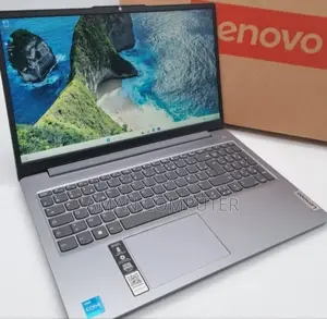 New Laptop Lenovo Ideapad 3 16GB Intel Core i5 SSD 512GB