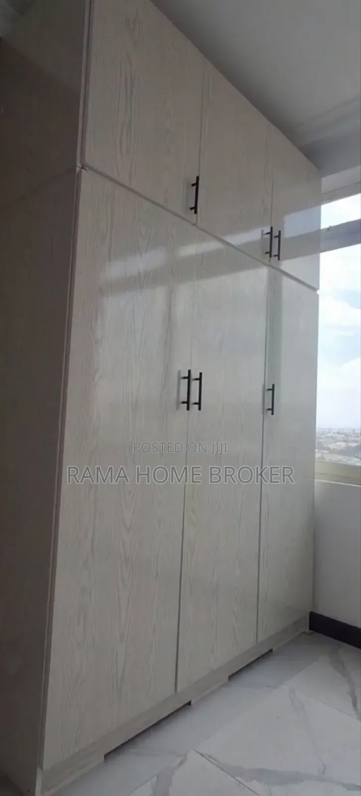 Furnished 3bdrm Condo in አያት 49 40/60 ኮንዶሚኒየም, Yeka for sale