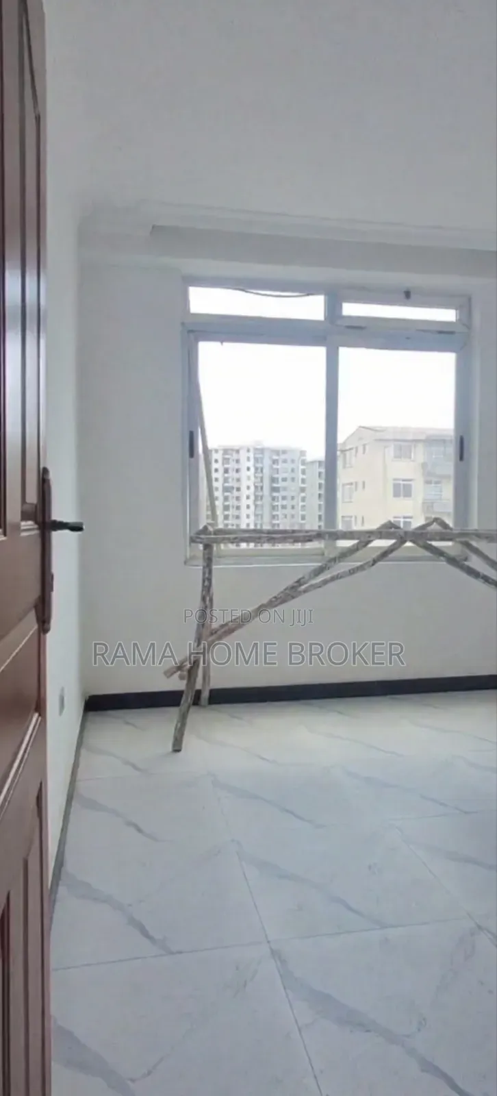 Furnished 3bdrm Condo in አያት 49 40/60 ኮንዶሚኒየም, Yeka for sale