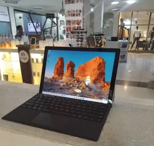 New Laptop Microsoft Surface Pro 7 16GB Intel Core i7 SSD 256GB