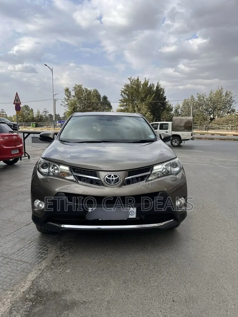 Toyota RAV4 2015 Brown