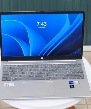 New Laptop HP Stream Notebook 16GB Intel Core i5 SSD 512GB