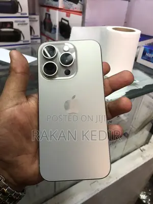 Apple iPhone 15 Pro 128 GB Gray