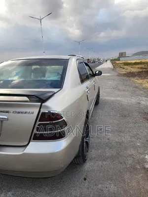 Toyota Corolla 2003 Gold