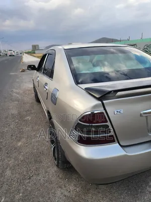 Toyota Corolla 2003 Gold