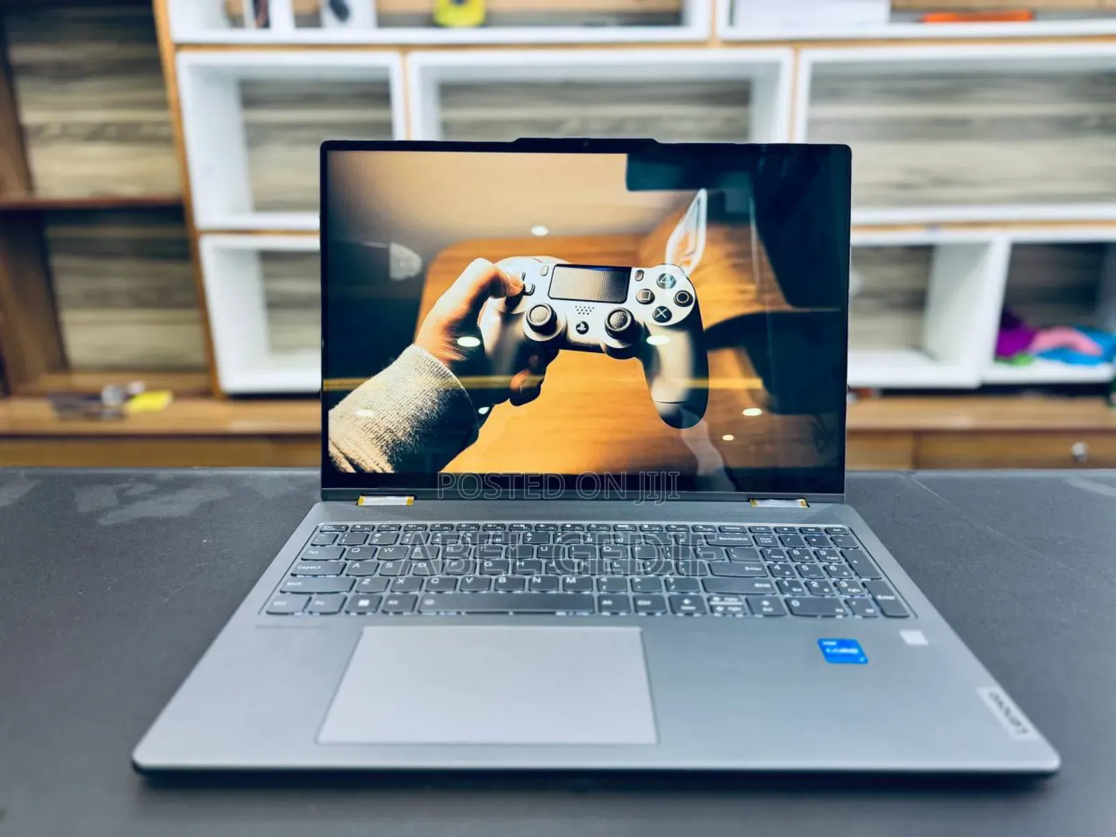 New Laptop Lenovo Yoga 7i 16GB Intel Core i7 SSD 512GB