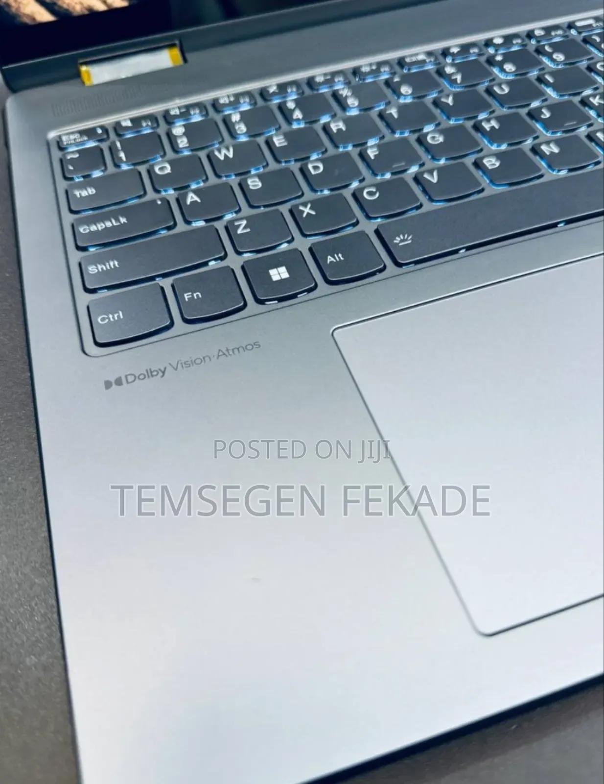 New Laptop Lenovo Yoga 7i 16GB Intel Core i7 SSD 512GB