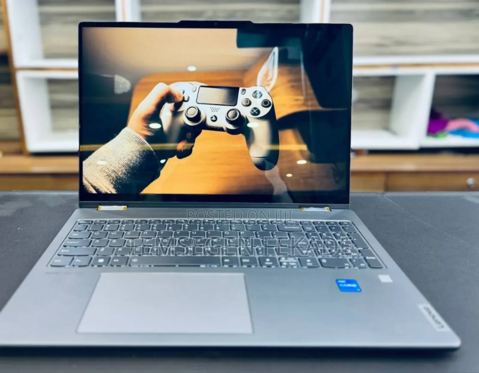 New Laptop Lenovo Yoga 7i 16GB Intel Core i7 SSD 512GB