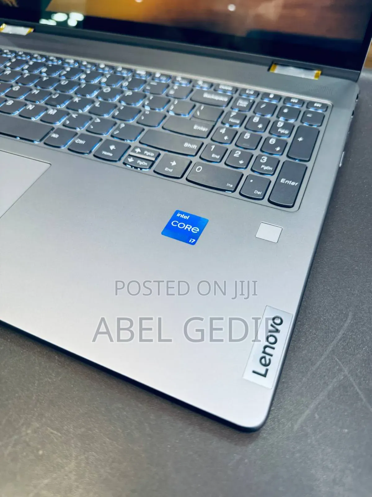 New Laptop Lenovo Yoga 7i 16GB Intel Core i7 SSD 512GB