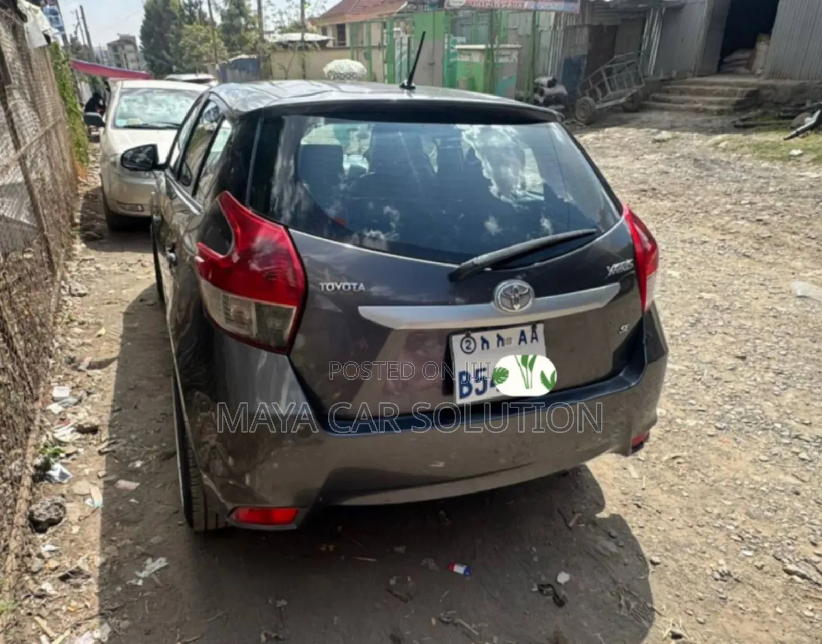 Toyota Yaris 2015 Gray
