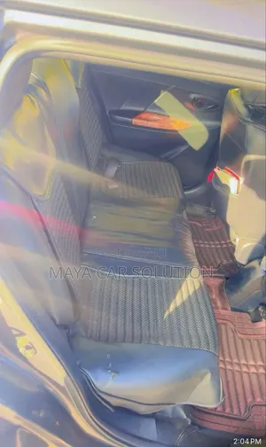 Toyota Yaris 2015 Gray