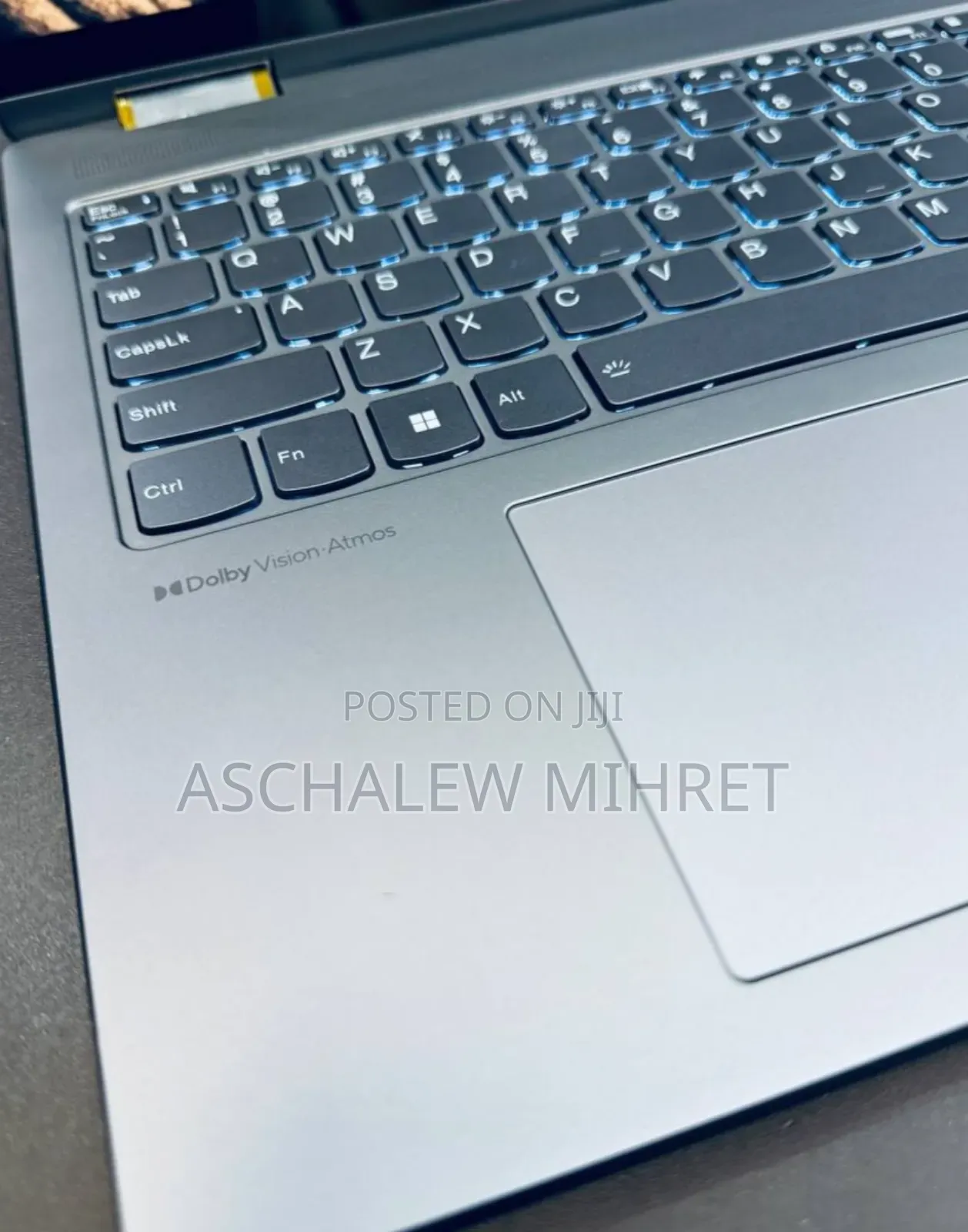 New Laptop Lenovo Yoga 7i 16GB Intel Core i7 SSD 512GB