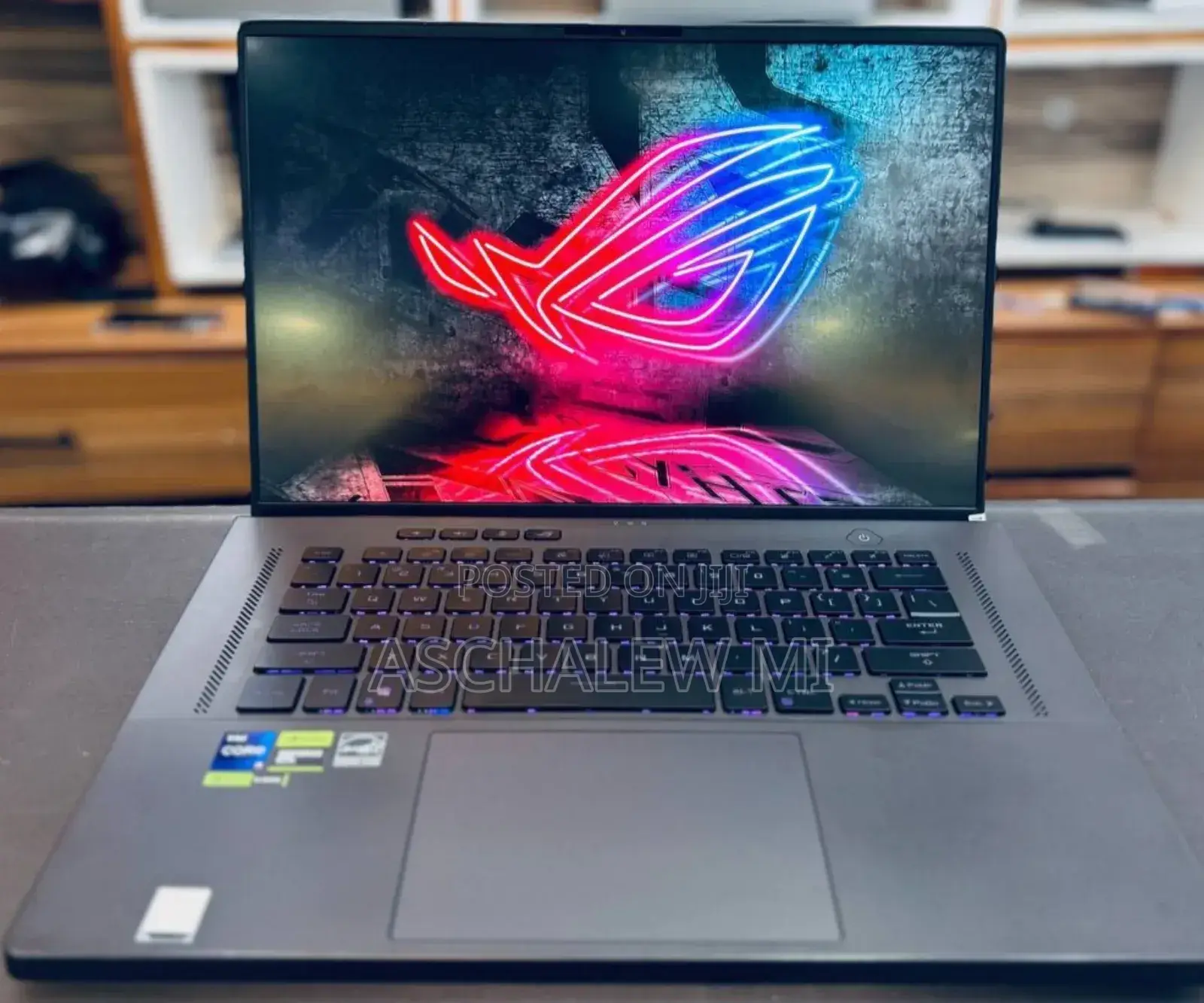 New Laptop Asus ROG Zephyrus G16 16GB Intel Core i9 SSD 1T