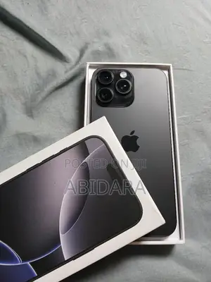 New Apple iPhone 16 Pro Max 256 GB Black