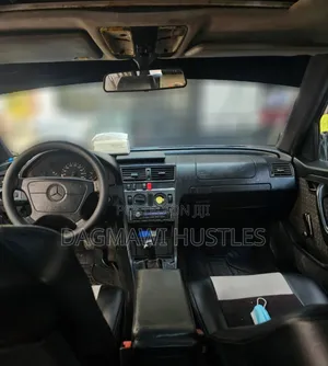 Mercedes-Benz C180 1994 Black