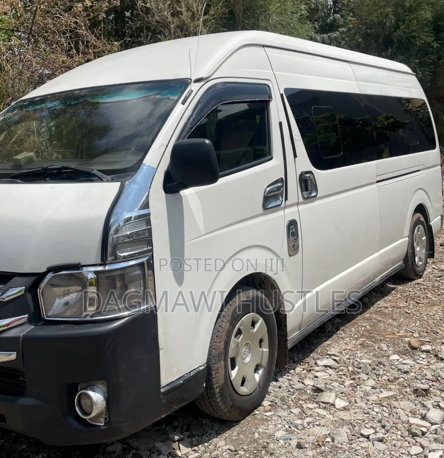 Toyota Grand HiAce 2008 White