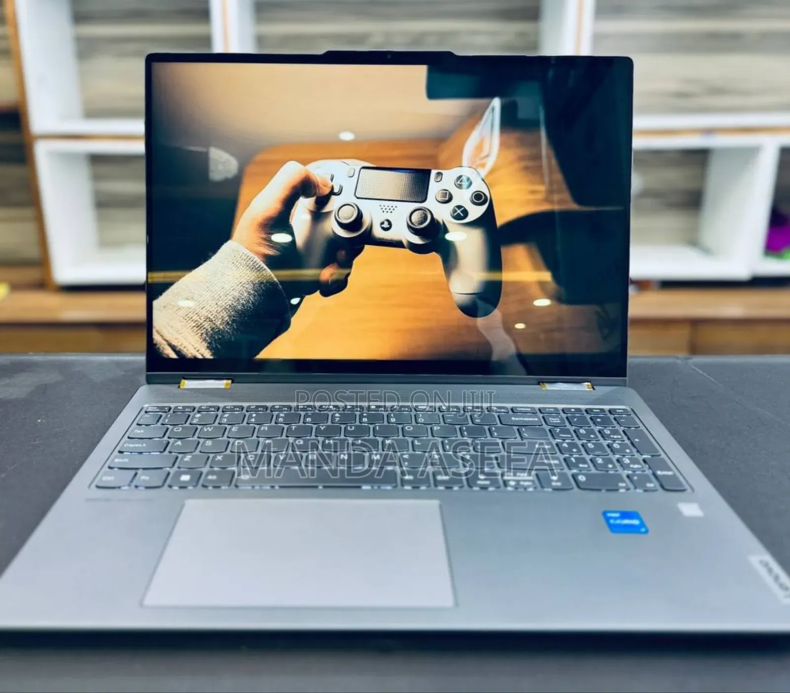 New Laptop Lenovo Yoga 7i 16GB Intel Core i7 SSD 512GB