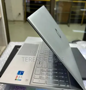 New Laptop HP Pavilion 15 8GB Intel Core i5 SSD 512GB