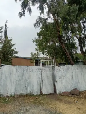 Furnished 5bdrm House in Dukam, East Shewa for sale