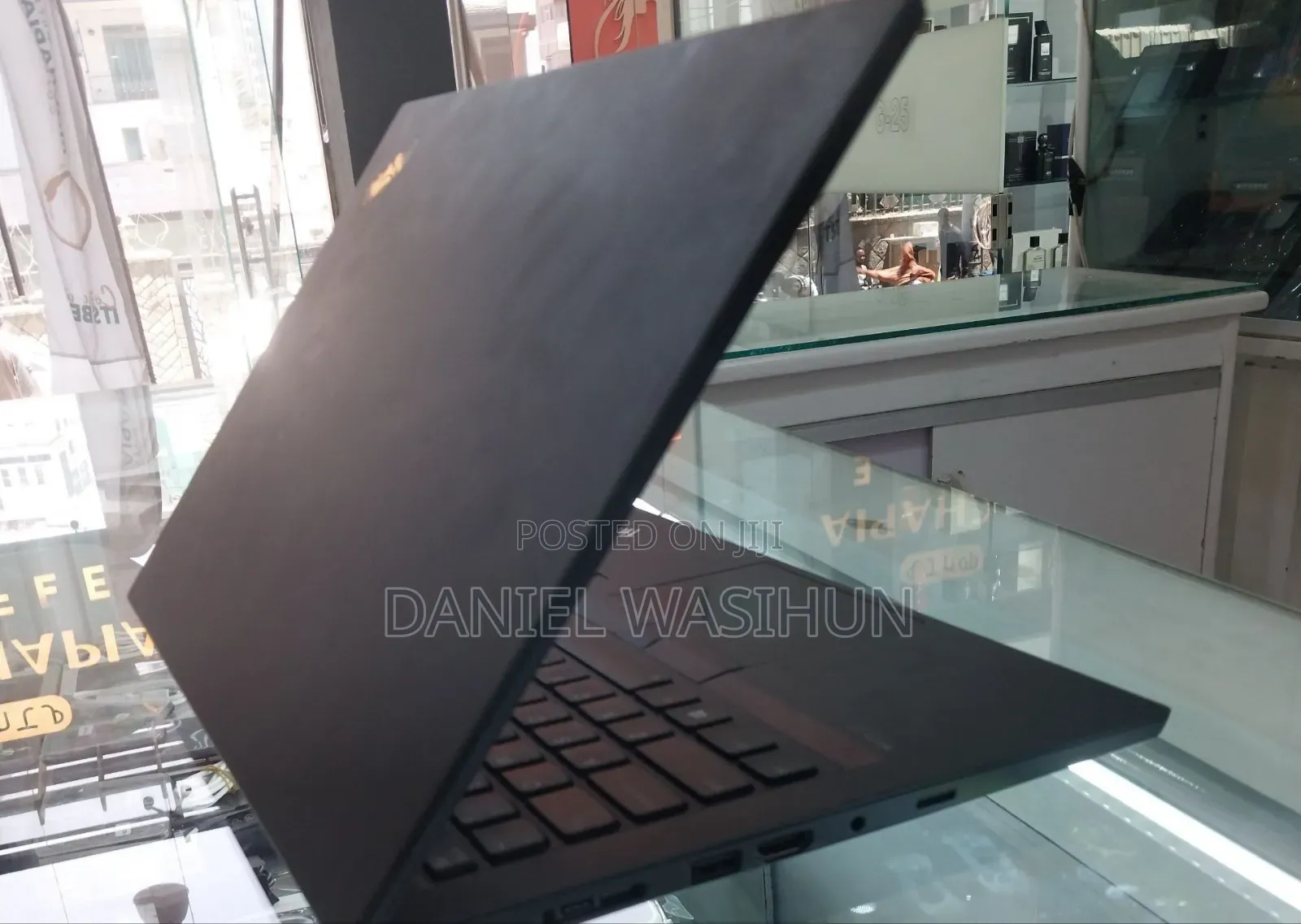 New Laptop Lenovo ThinkPad T14 16GB Intel Core i7 SSD 512GB