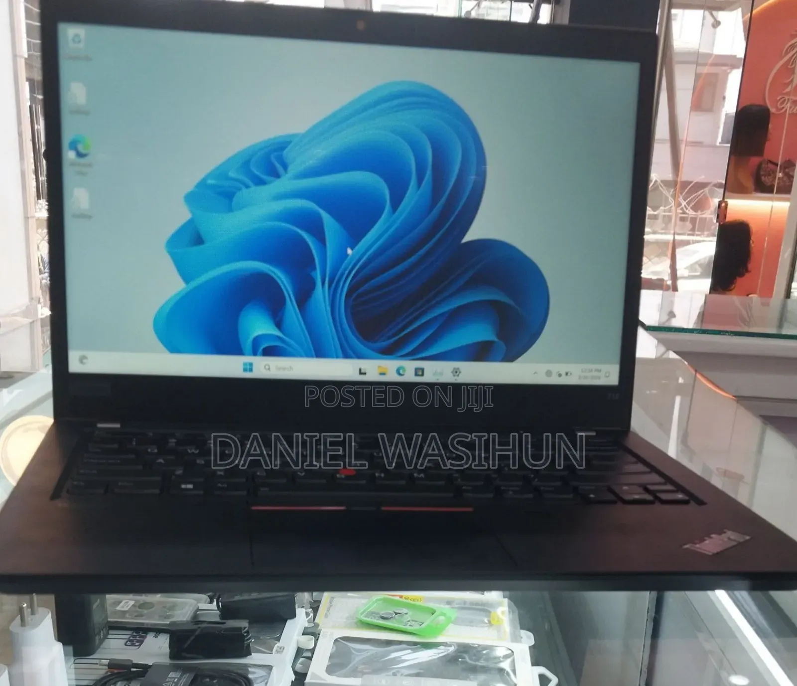 New Laptop Lenovo ThinkPad T14 16GB Intel Core i7 SSD 512GB