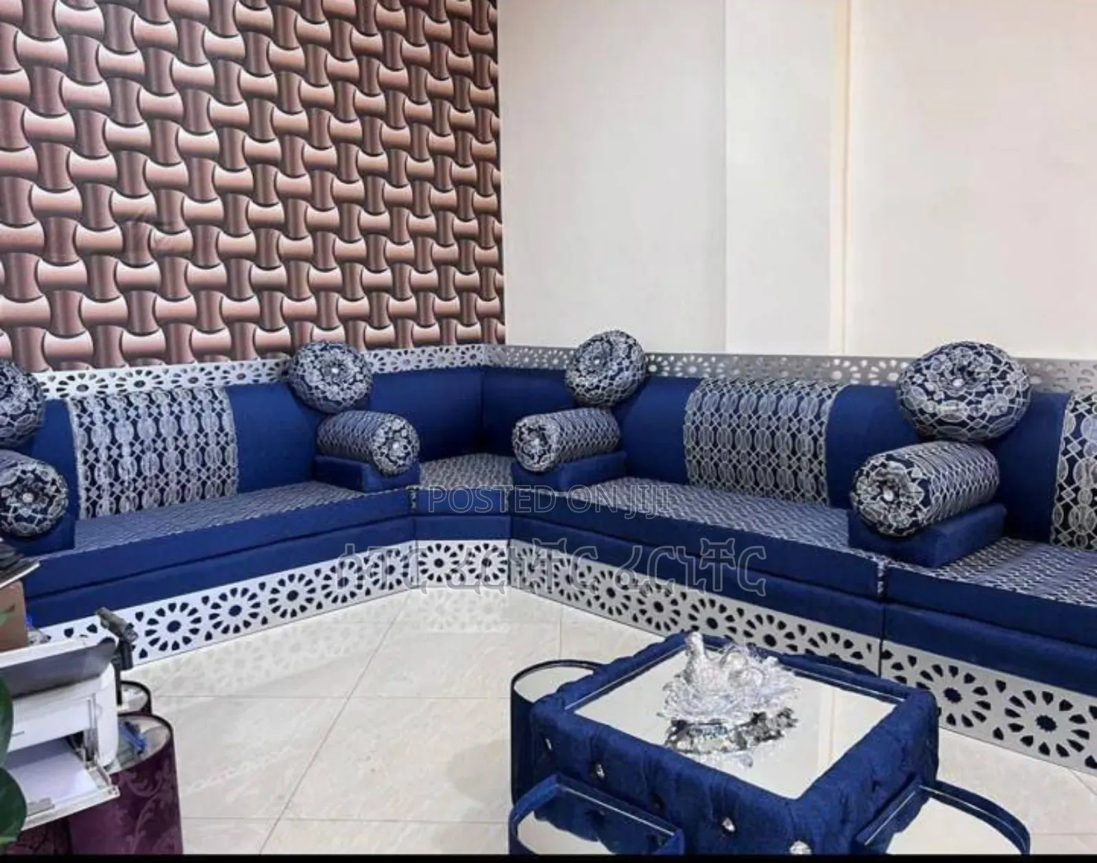 Loveseat Arebiyan Mejlis