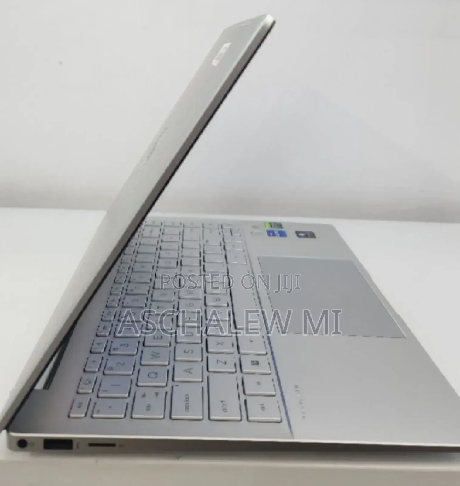 New Laptop HP Pavilion 14 16GB Intel Core i7 SSD 512GB