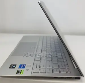 New Laptop HP Pavilion 14 16GB Intel Core i7 SSD 512GB