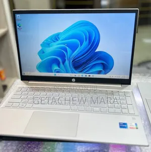 New Laptop HP Pavilion 15 8GB Intel Core i5 SSD 512GB