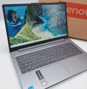 New Laptop Lenovo Ideapad 3 16GB Intel Core i5 SSD 512GB
