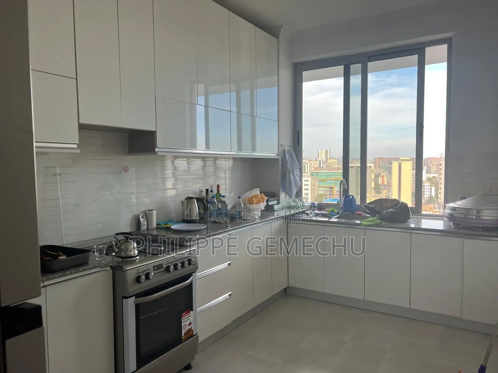 Furnished 3bdrm Apartment in Yeka for rent