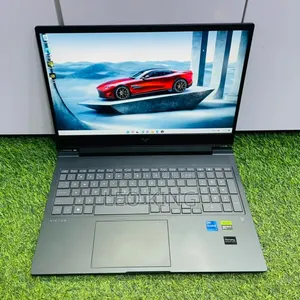 New Laptop HP Victus 16 16GB Intel Core i7 SSD 512GB