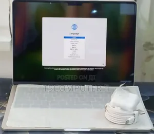 New Laptop Apple MacBook Air 2025 M4 13-inch 16GB Apple M4 SSD 256GB