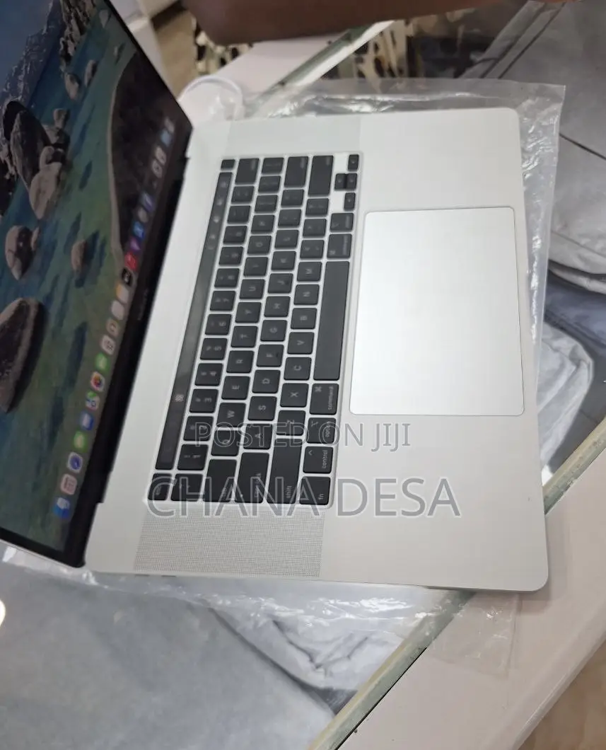 New Laptop Apple MacBook Pro 2019 64GB Intel Core i9 SSD 1T
