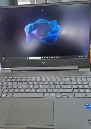 New Laptop HP Victus 15 16GB Intel Core i7 SSD 1T